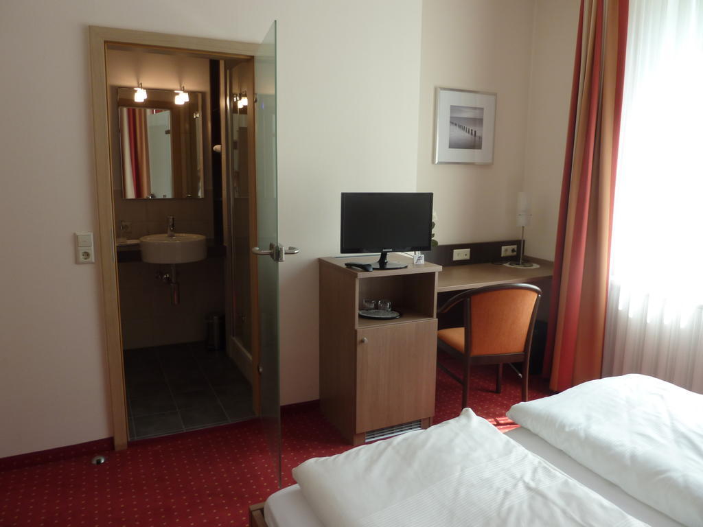 Hotel Gasthof Koenig Karl Freudenstadt Ruang foto